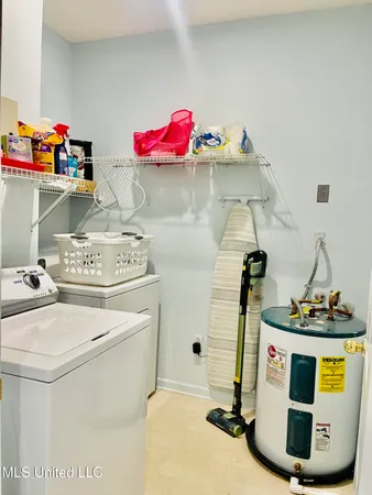 $299,999 | 2252 Beach Drive, Unit 305, Gulfport, MS 39507