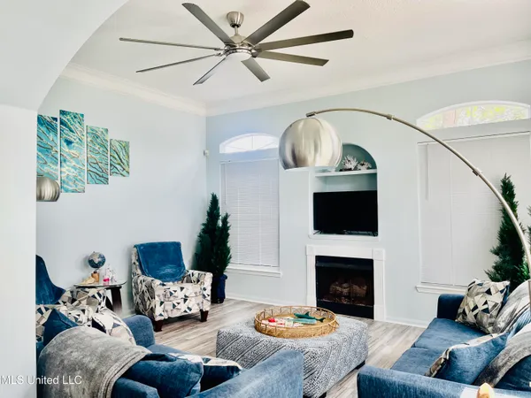 $299,999 | 2252 Beach Drive, Unit 305, Gulfport, MS 39507