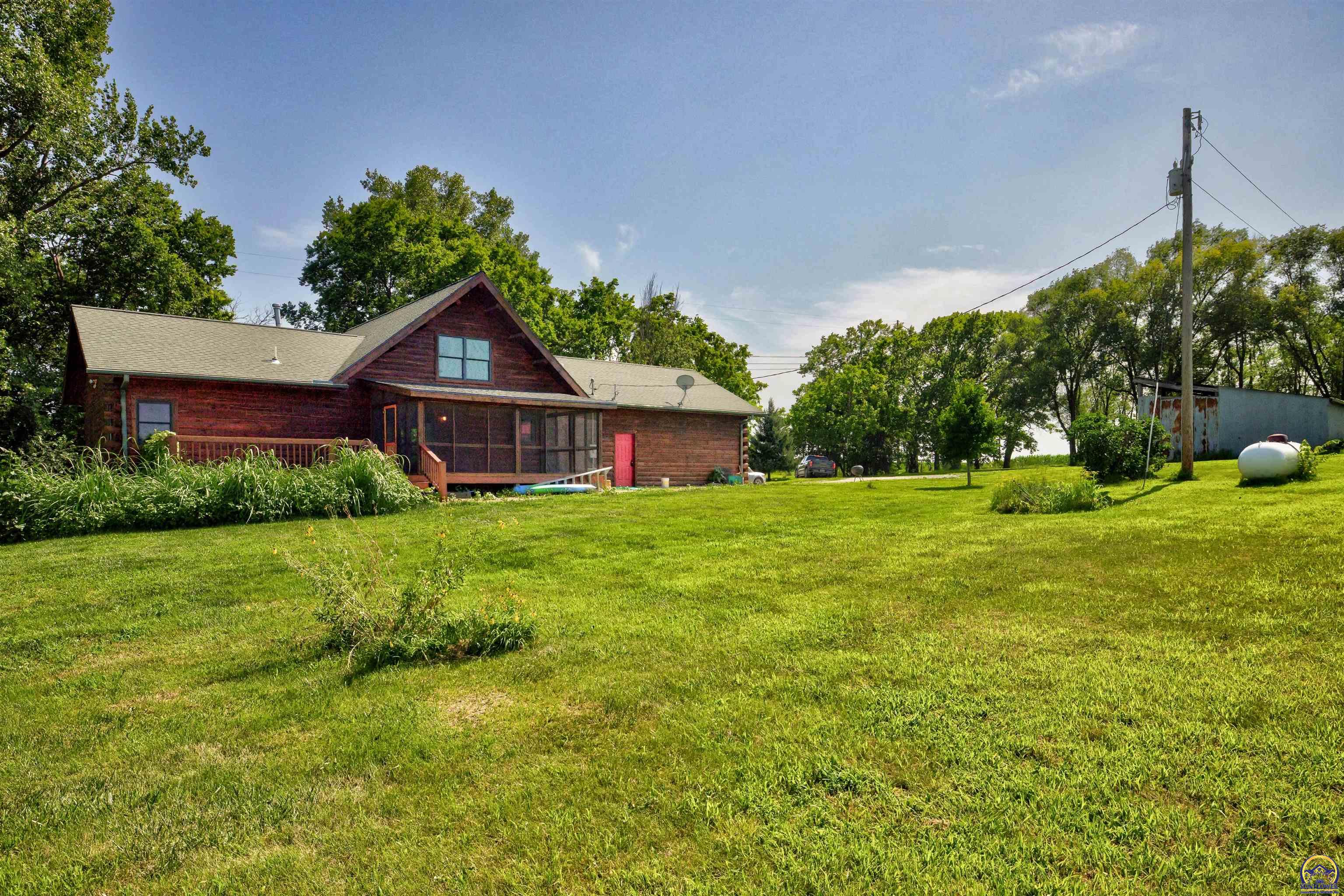 10808 Dickinson Road Ozawkie, KS 66070 - Photo 36 of 53