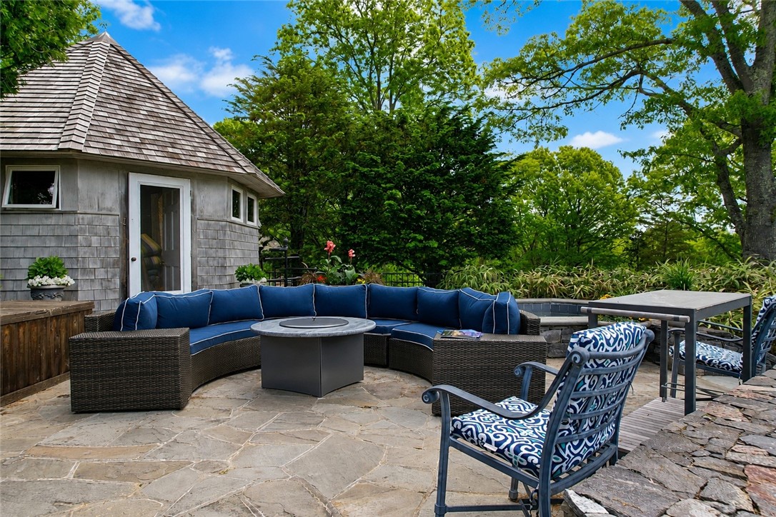 18 East Hills Road Westerly, RI 02891 - Photo 42 of 50