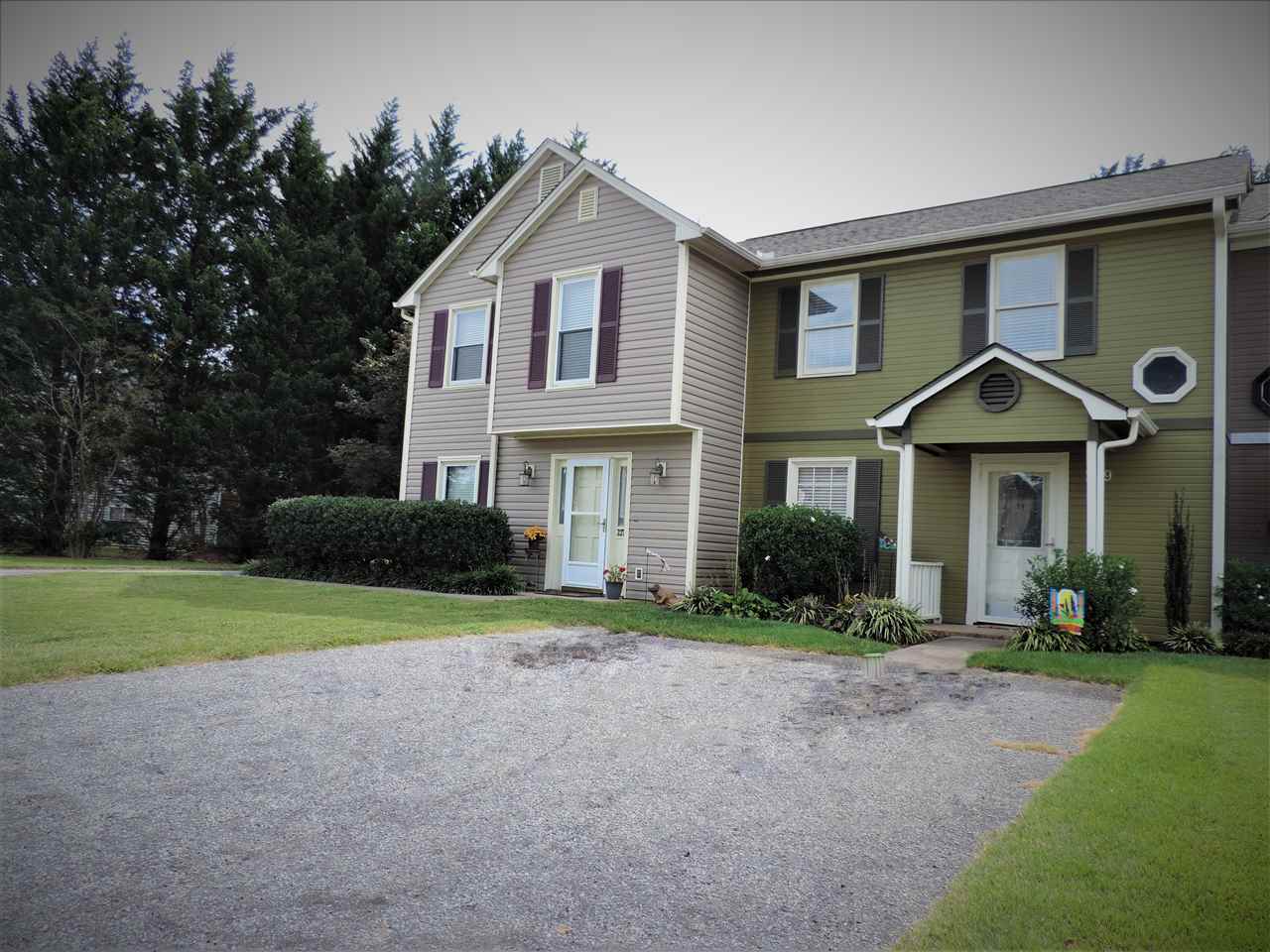 229 Old Towne Road Spartanburg, SC 29301 - Photo 3 of 25 Gallery Image 3