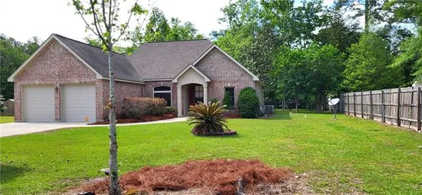 $2,100 | 66053 St Mary Drive, Pearl River, LA 70452