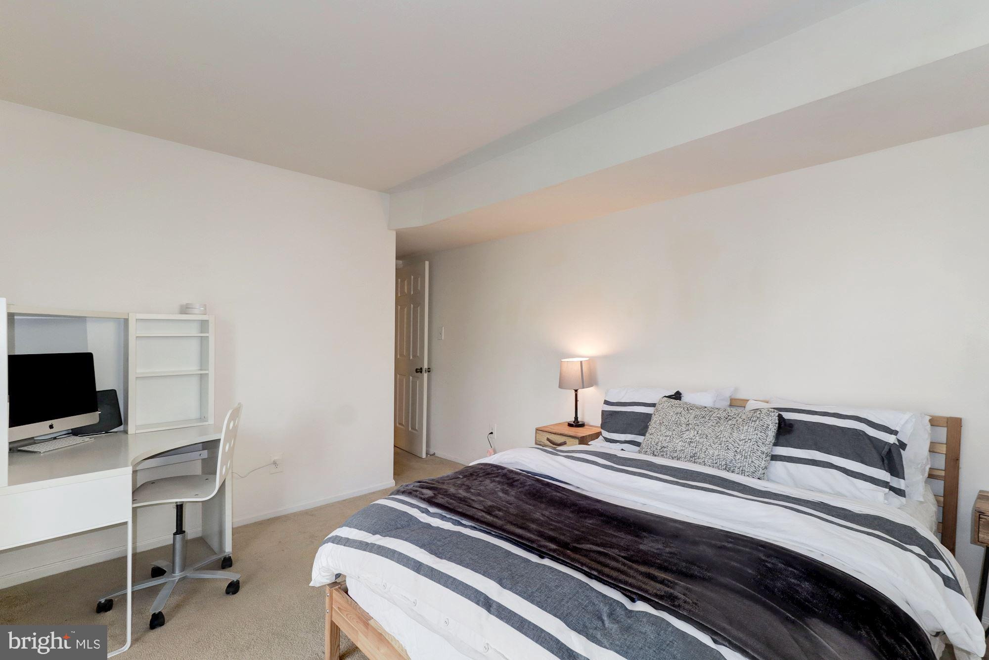 9622 Shipwright Drive Burke, VA 22015 - Photo 25 of 31