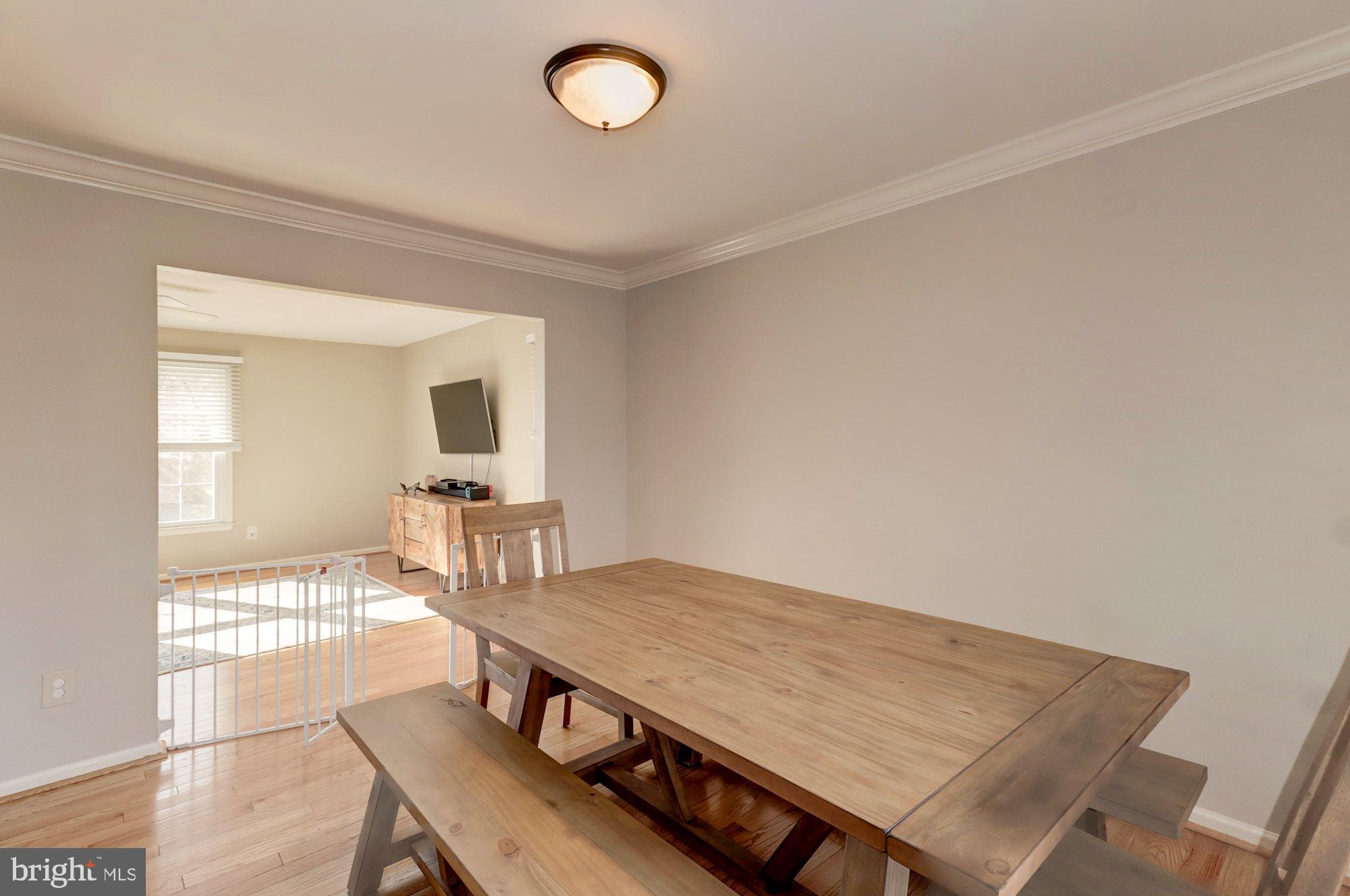 9622 Shipwright Drive Burke, VA 22015 - Photo 6 of 31