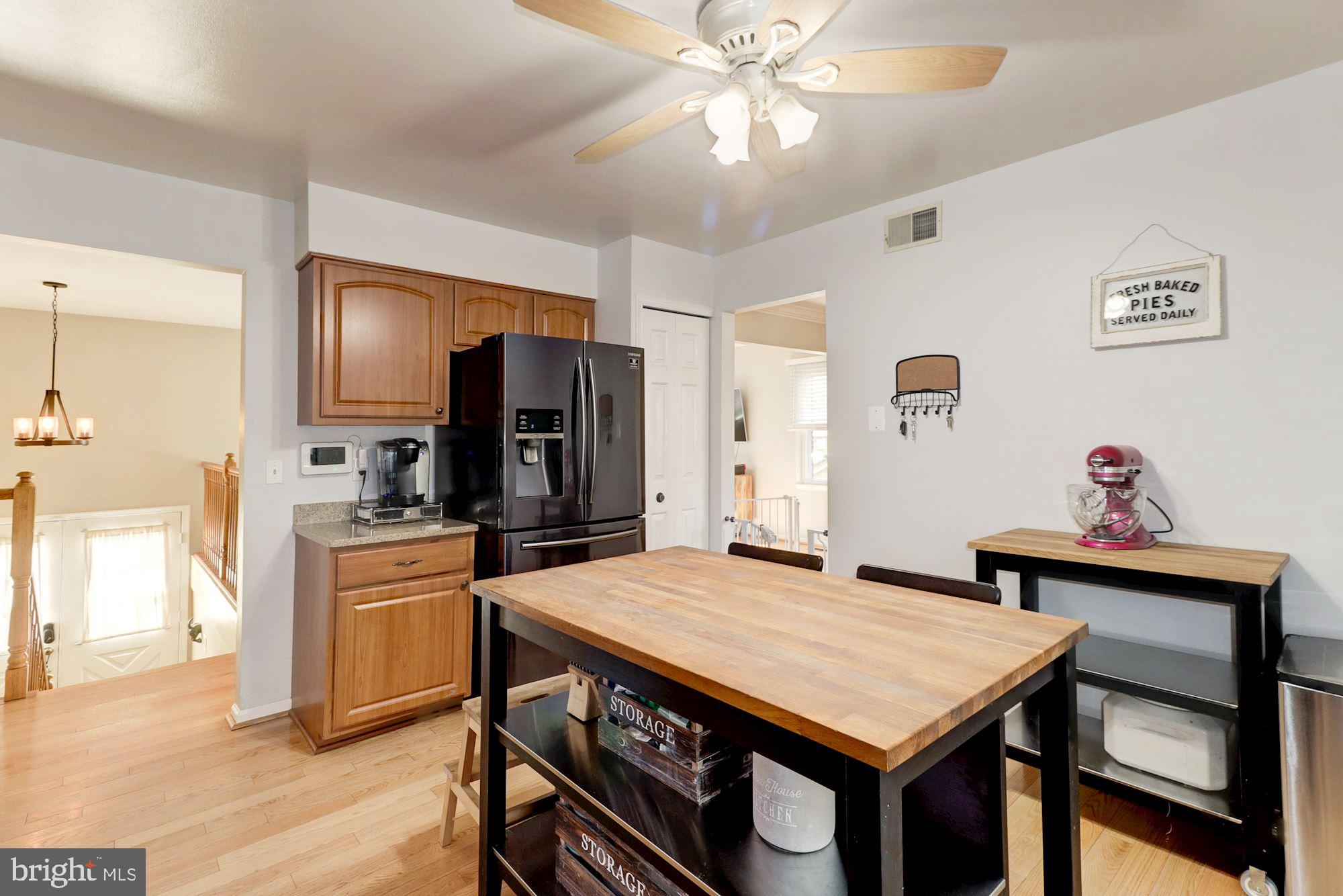 9622 Shipwright Drive Burke, VA 22015 - Photo 10 of 31