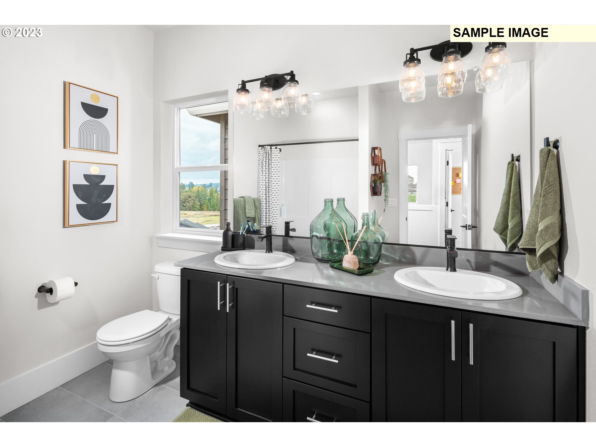 16551 Southwest Jean Louise Road Tigard, OR 97007 - Photo 11 of 20 Gallery Image 11