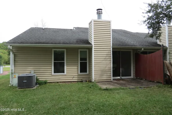 $238,500 | 611 Ragan Road, Oriental, NC 28571