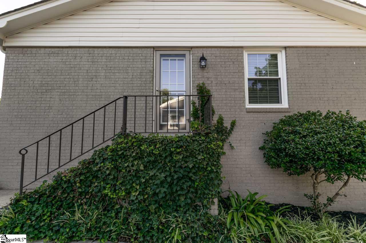 16 Randy Drive Taylors, SC 29687 - Photo 35 of 36 Gallery Image 35