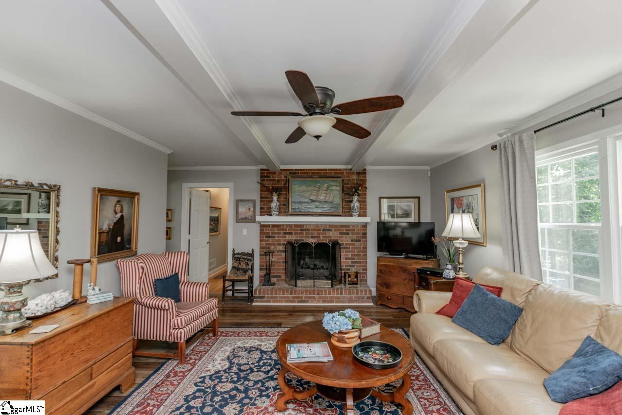 16 Randy Drive Taylors, SC 29687 - Photo 9 of 36 Gallery Image 9