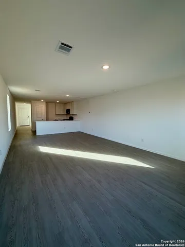 $1,400 | 14536 Azzurro Stone, Elmendorf, TX 78112