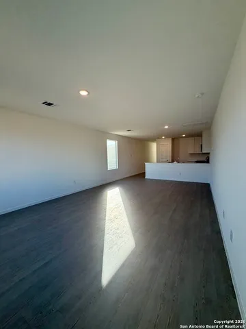 $1,400 | 14536 Azzurro Stone, Elmendorf, TX 78112