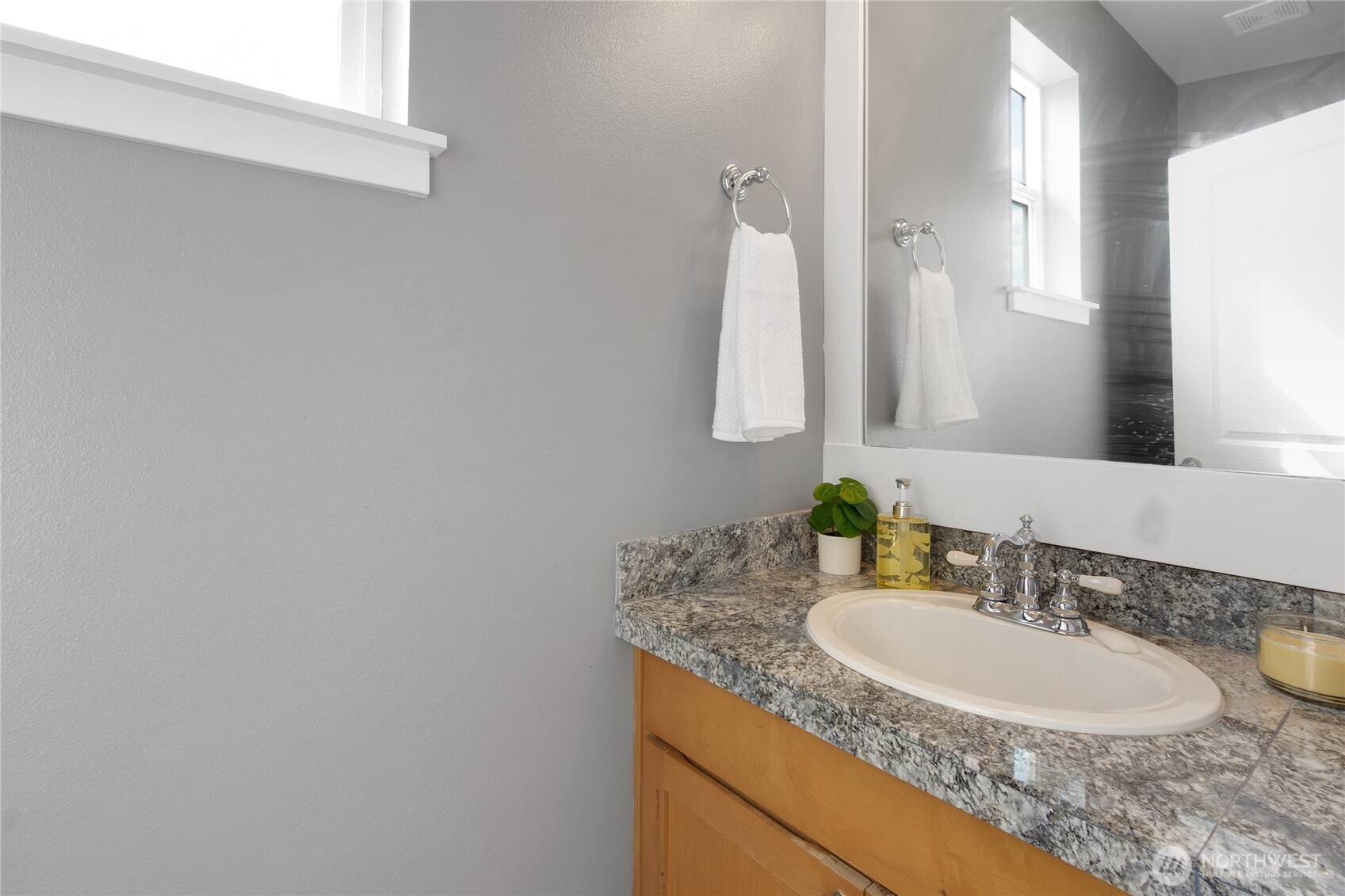 2023 Kennewick Place Northeast Renton, WA 98056 - Photo 13 of 34