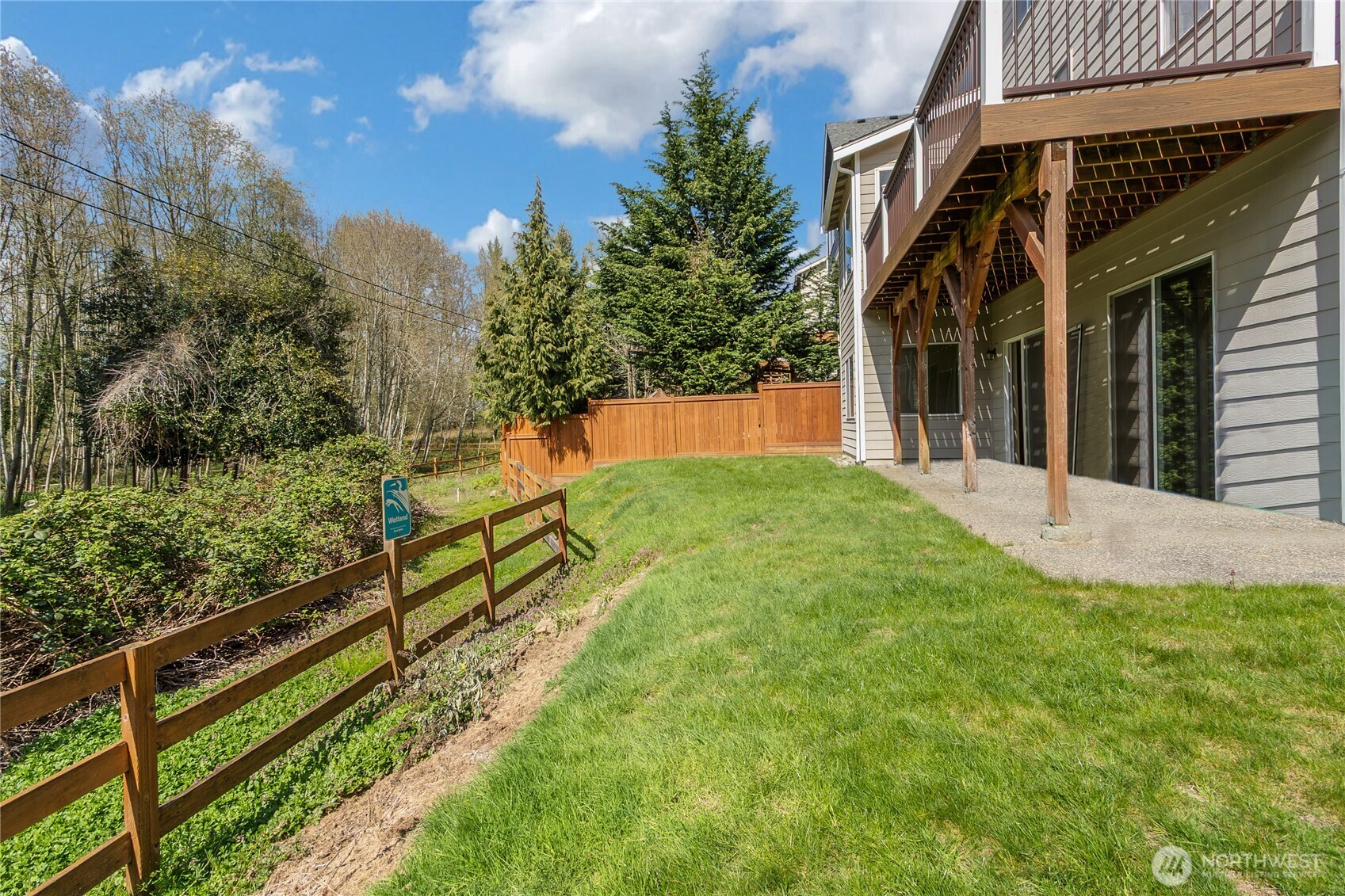 2023 Kennewick Place Northeast Renton, WA 98056 - Photo 30 of 34