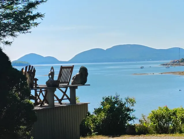 $2,200,000 | 103 Gull Rock Road, Hancock, ME 04640