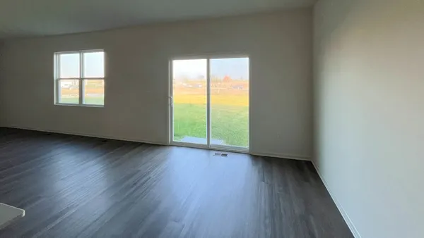 $479,990 | 2662 Camelback Drive, Pingree Grove, IL 60140