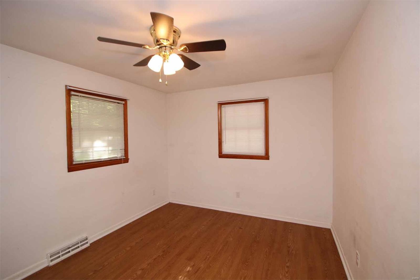 726 Shawnee Road Pocahontas, IL 62275 - Photo 26 of 48 Gallery Image 26