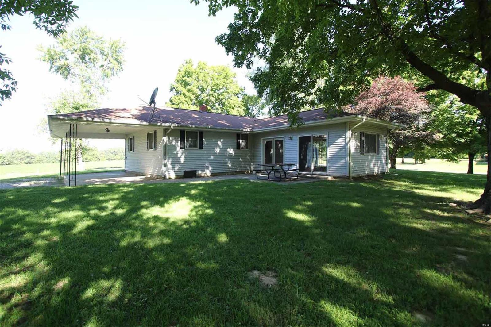 726 Shawnee Road Pocahontas, IL 62275 - Photo 38 of 48 Gallery Image 38