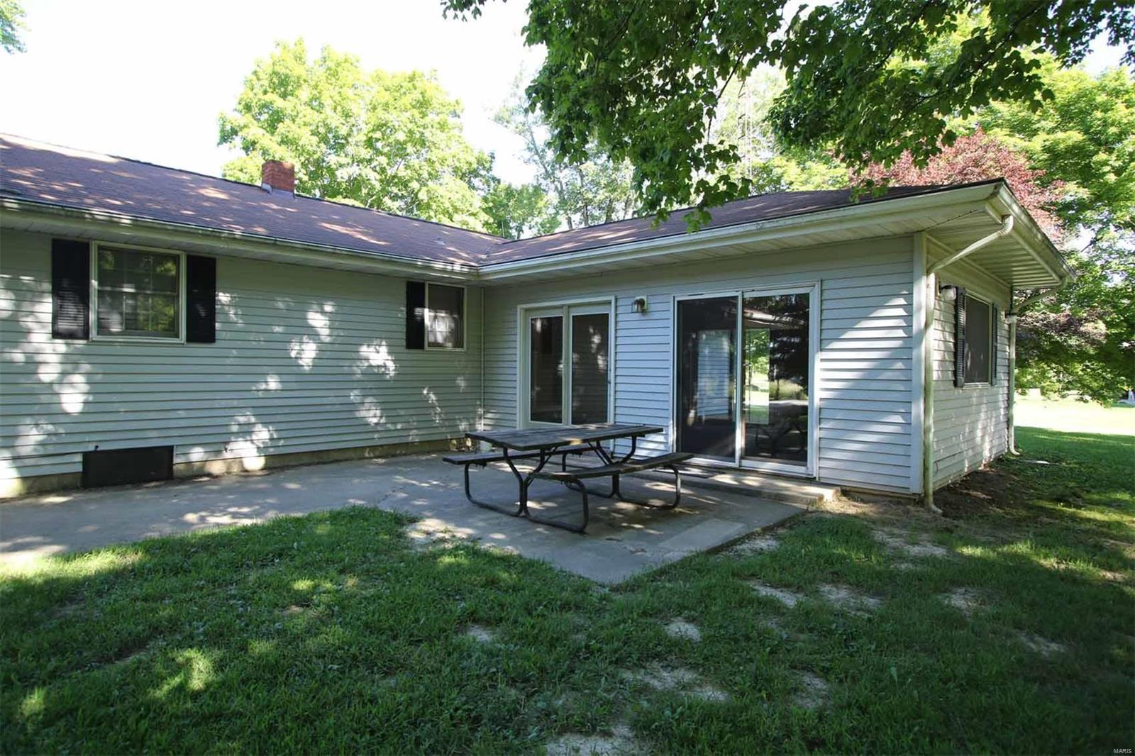 726 Shawnee Road Pocahontas, IL 62275 - Photo 41 of 48 Gallery Image 41
