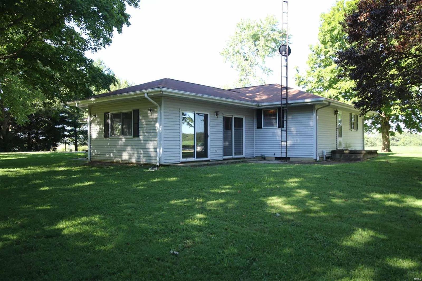 726 Shawnee Road Pocahontas, IL 62275 - Photo 43 of 48 Gallery Image 43