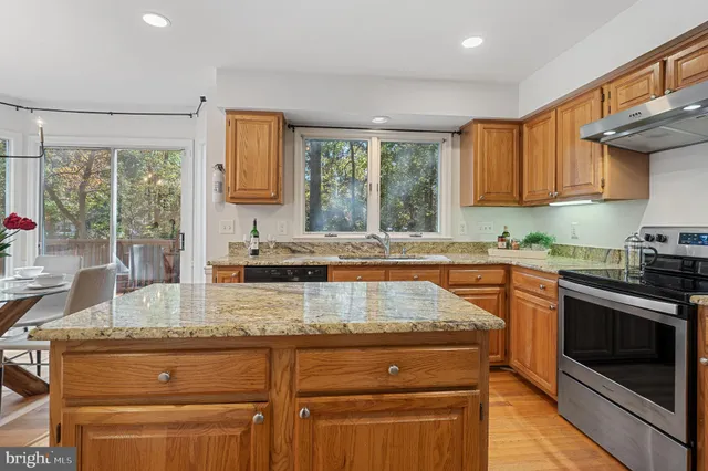 $660,000 | 3615 Chase Hills Drive, Laurel, MD 20724