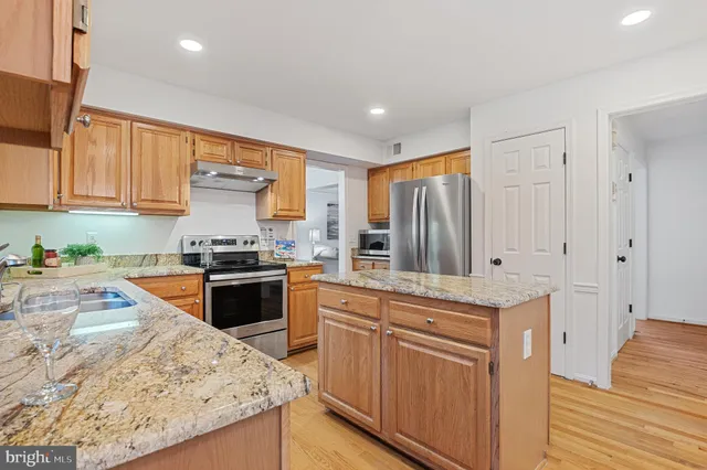 $660,000 | 3615 Chase Hills Drive, Laurel, MD 20724