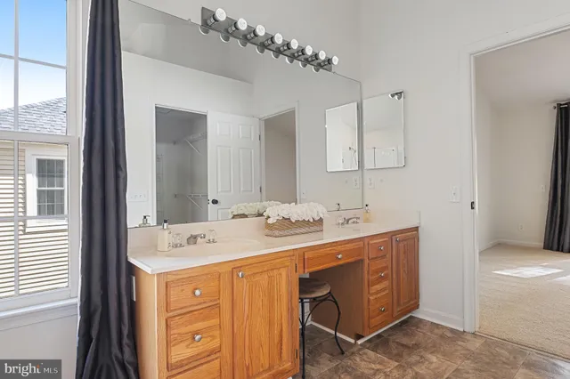 $660,000 | 3615 Chase Hills Drive, Laurel, MD 20724