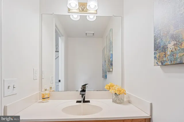 $660,000 | 3615 Chase Hills Drive, Laurel, MD 20724