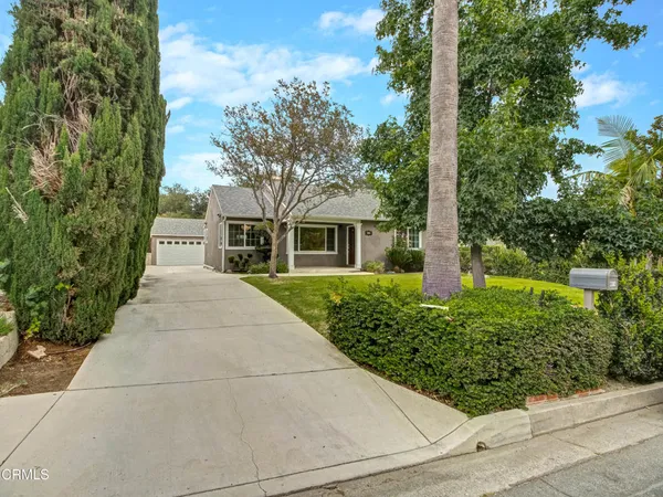 $8,200 | 4814 Viro Road, La Canada Flintridge, CA 91011