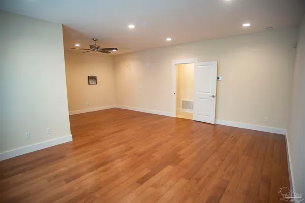 $775,000 | 5877 Moors Oaks Drive, Milton, FL 32583