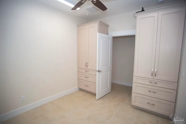 $775,000 | 5877 Moors Oaks Drive, Milton, FL 32583