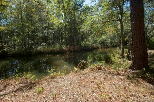 $775,000 | 5877 Moors Oaks Drive, Milton, FL 32583