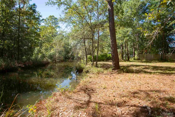 $775,000 | 5877 Moors Oaks Drive, Milton, FL 32583