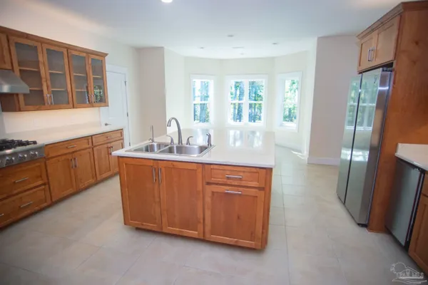 $775,000 | 5877 Moors Oaks Drive, Milton, FL 32583