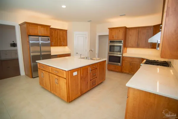 $775,000 | 5877 Moors Oaks Drive, Milton, FL 32583