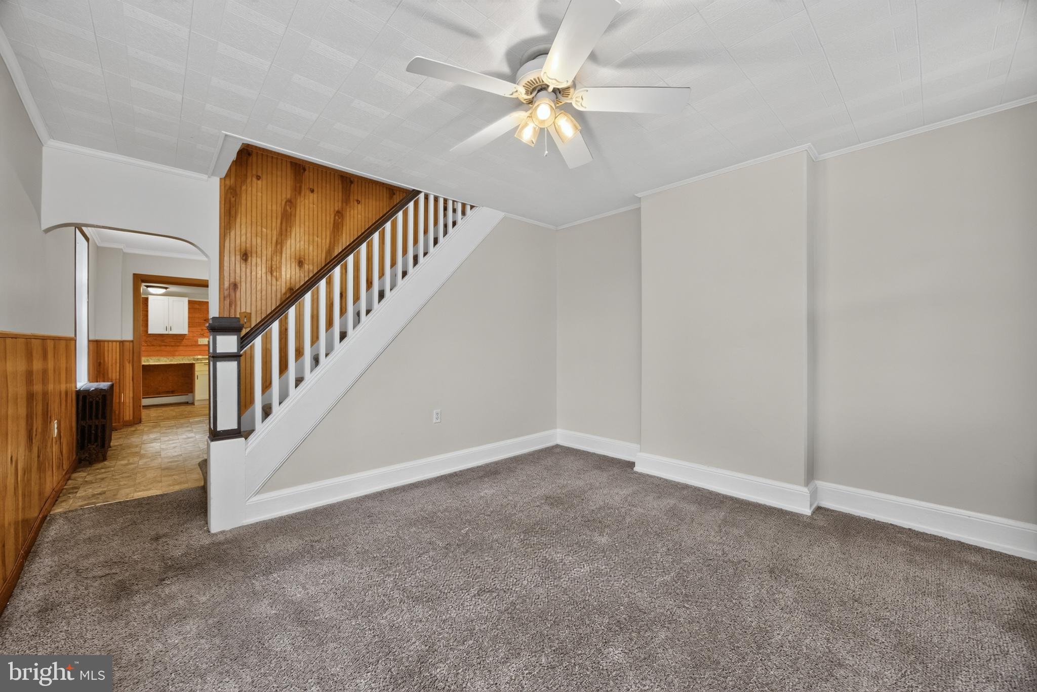 10 5th Street Brookhaven, PA 19015 - Photo 3 of 36