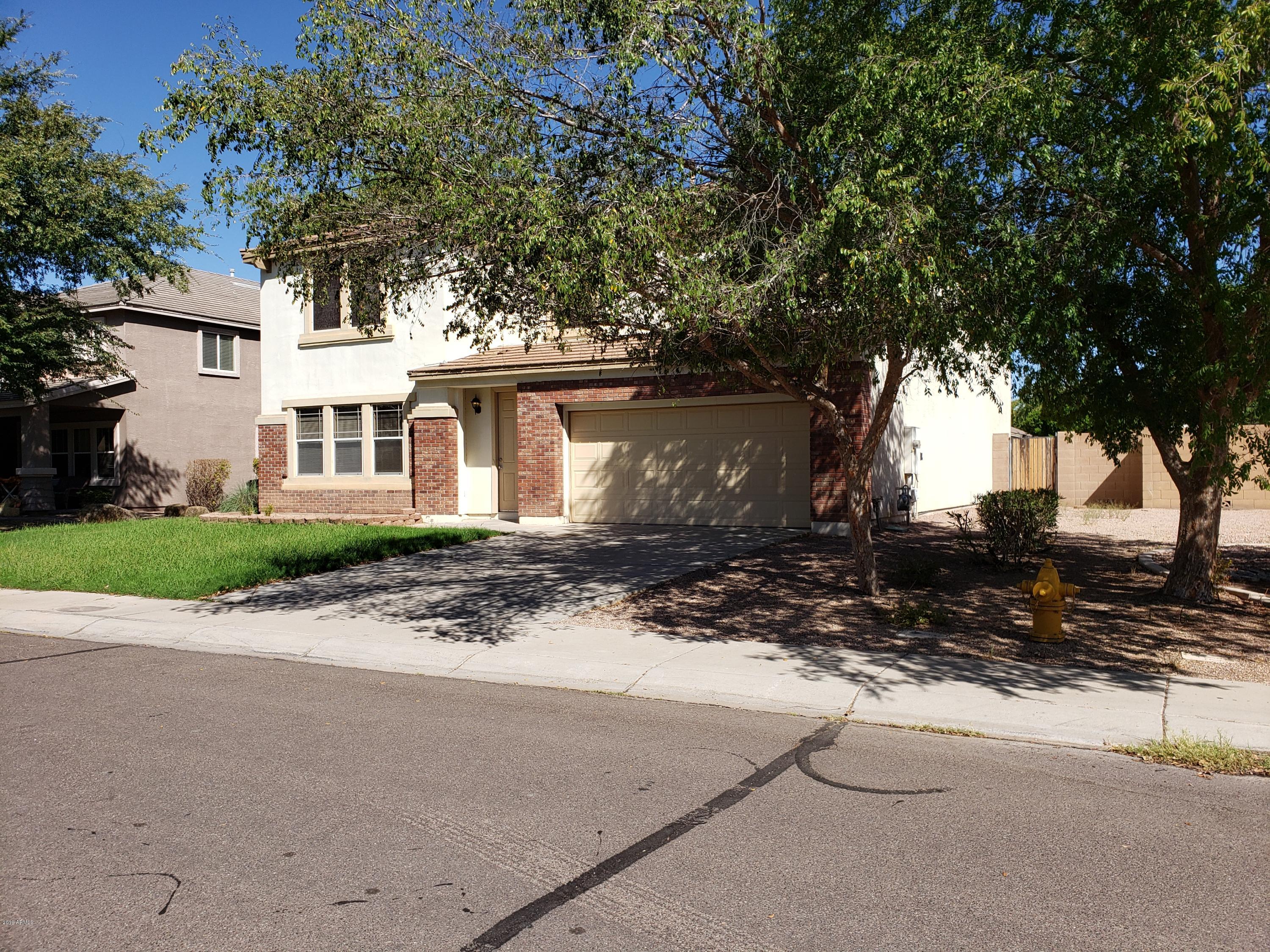 2564 East Del Rio Court Gilbert, AZ 85295 - Photo 2 of 32 20190920_100156