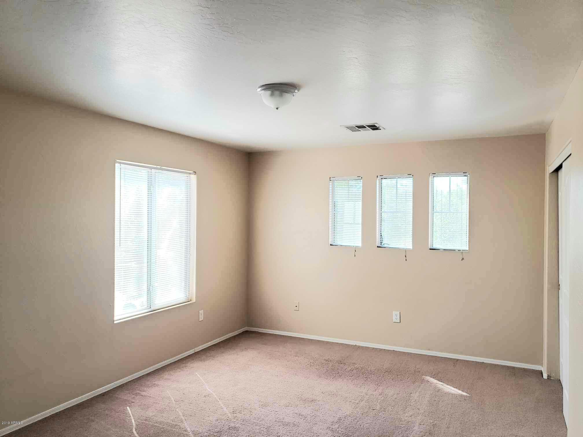 2564 East Del Rio Court Gilbert, AZ 85295 - Photo 27 of 32 20191015_132856