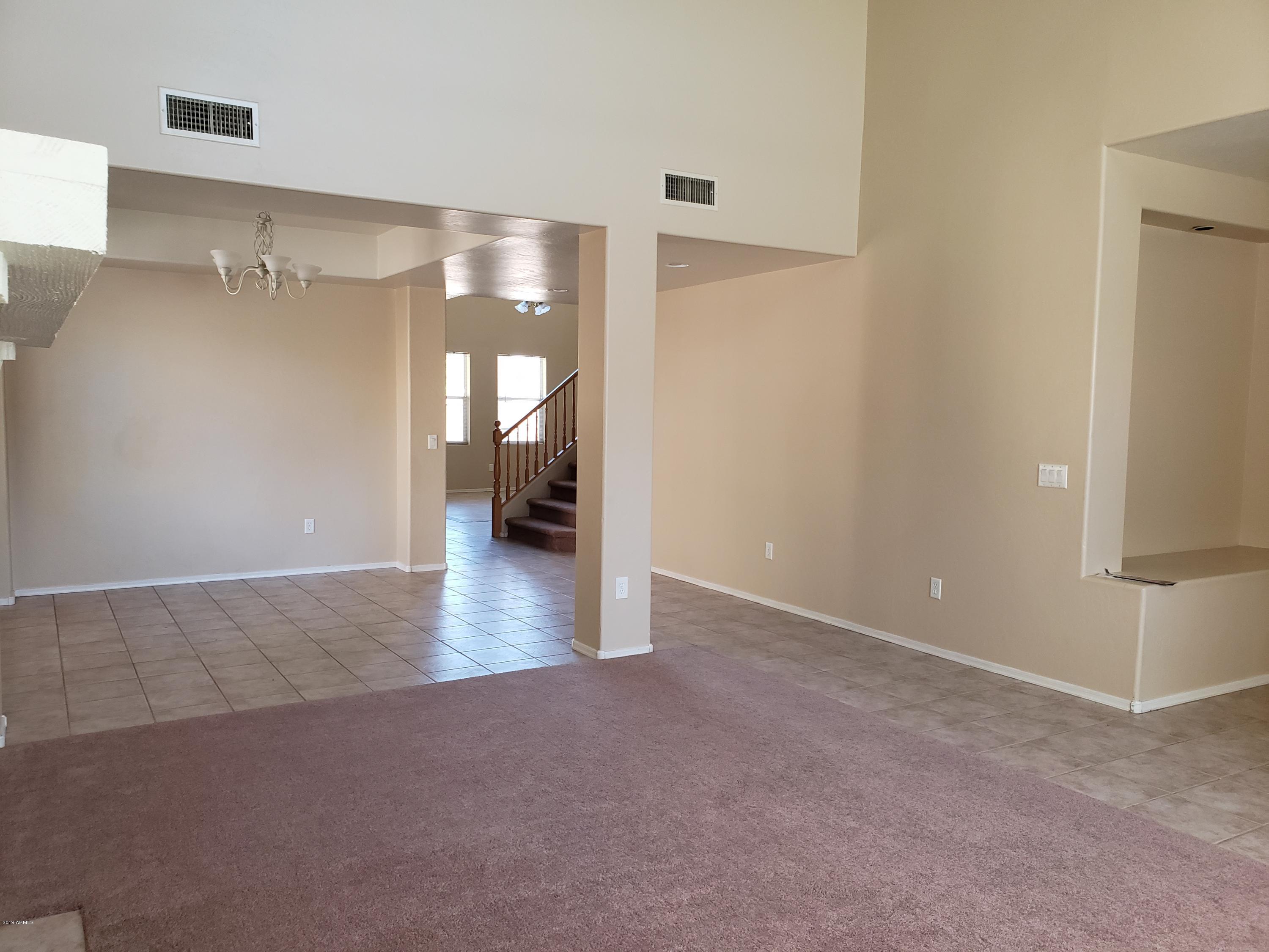 2564 East Del Rio Court Gilbert, AZ 85295 - Photo 10 of 32 20190920_100315