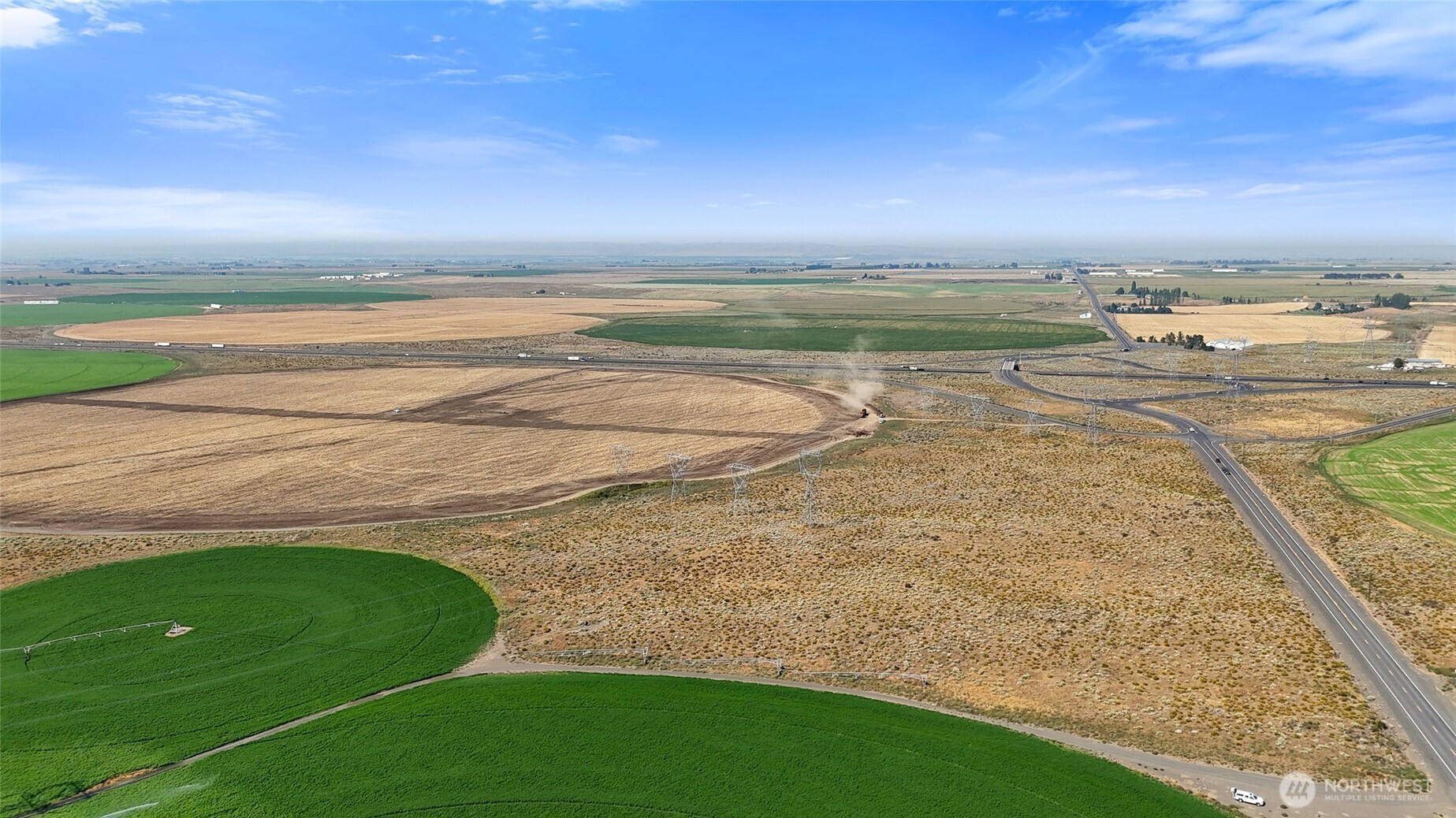 0 South Frontage Road Northwest Moses Lake, WA 98837 - Photo 2 of 8 a view of an ocean & beach