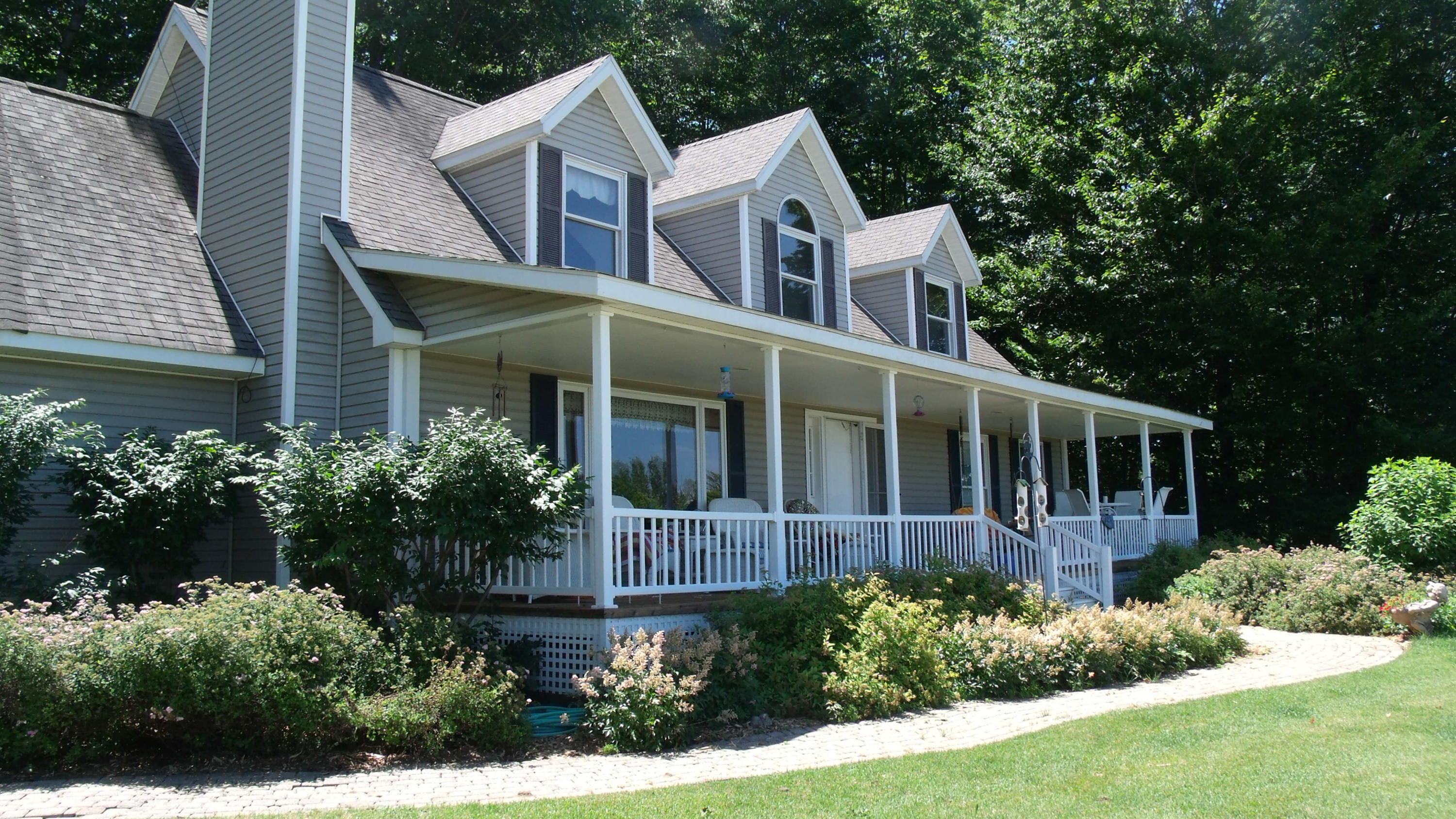 7075 White Road Indian River, MI 49749 - Photo 3 of 71 Gallery Image 3