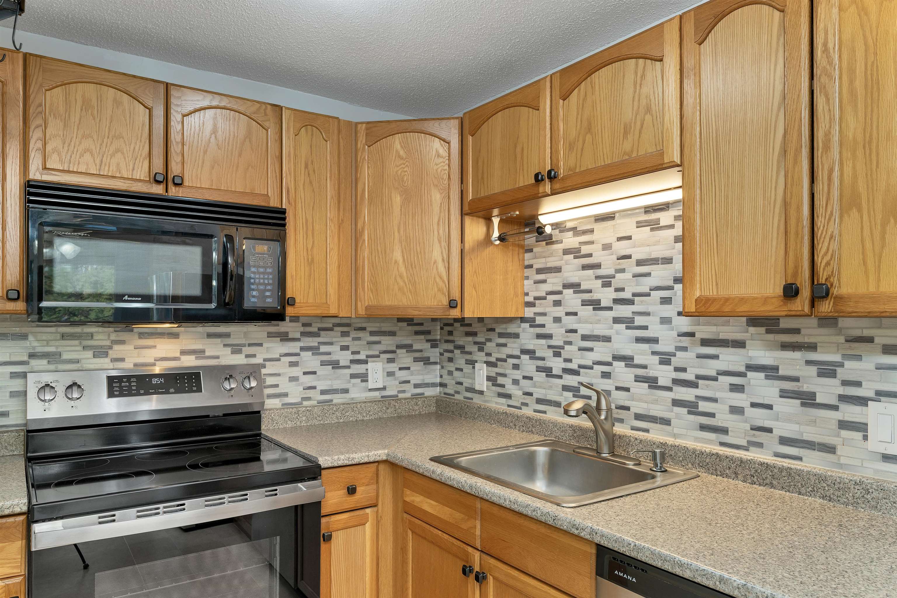15 Wyman Street, Unit 9 Concord, NH 03301 - Photo 13 of 30