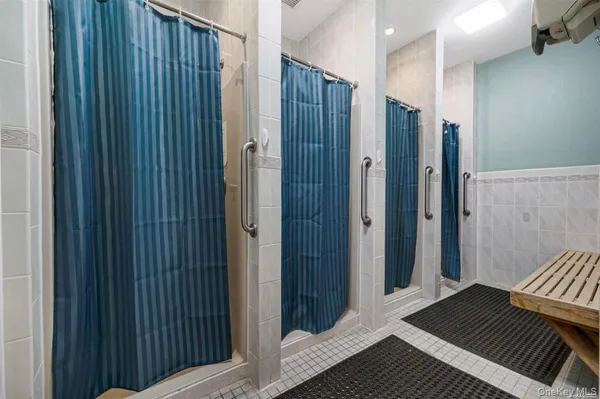 $389,000 | 8 Birchwood Road, Medford, NY 11763