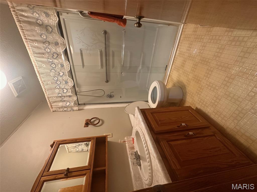 802 Vienna Rolla Road Vienna, MO 65582 - Photo 12 of 17