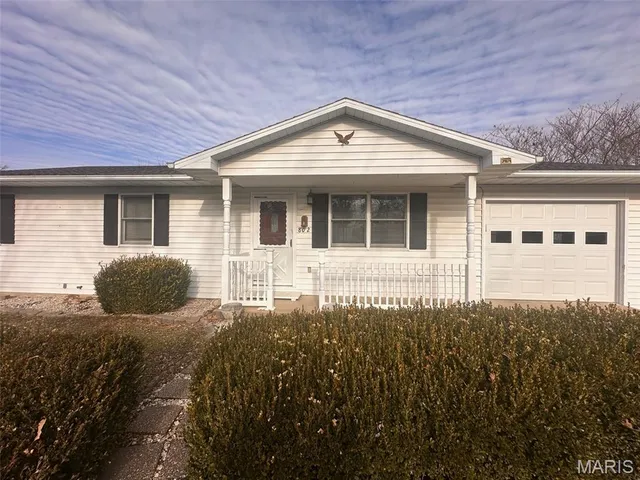 $250,000 | 802 Vienna Rolla Road, Vienna, MO 65582