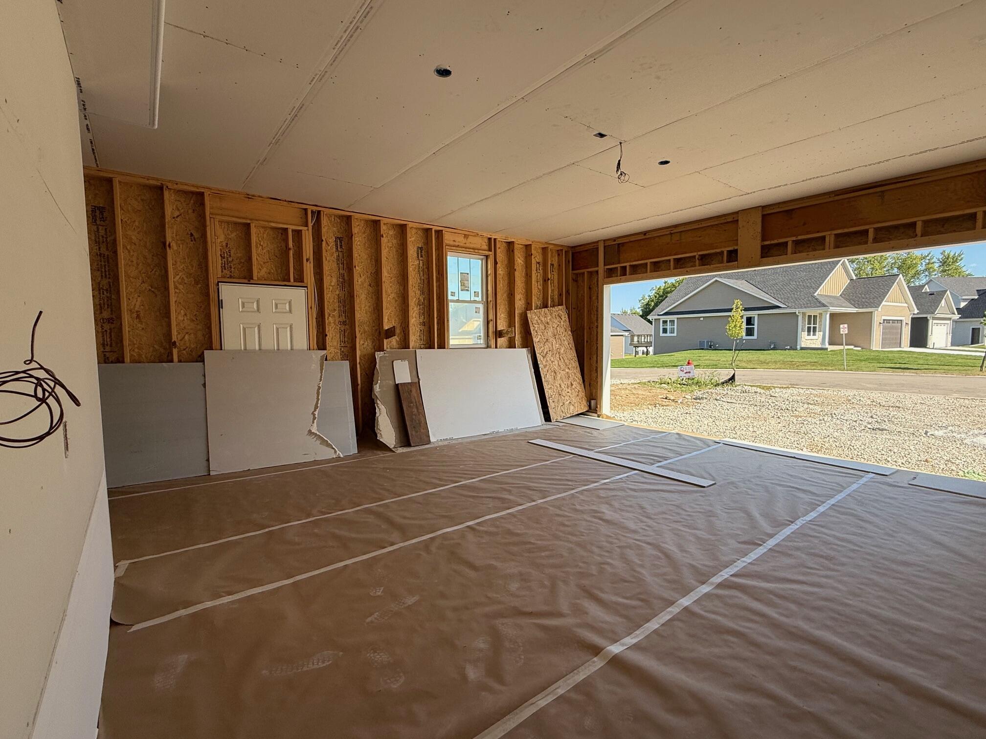 1019 Waterstone Court Pewaukee, WI 53072 - Photo 10 of 21 2 car garage