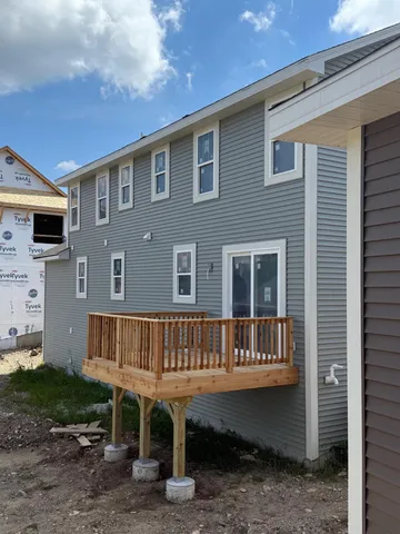 $599,990 | 1019 Waterstone Court, Pewaukee, WI 53072