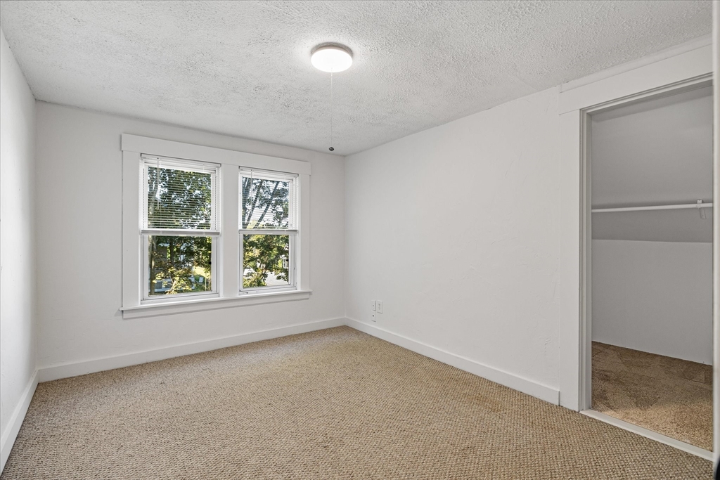 14 Bates Road Gardner, MA 01440 - Photo 14 of 31