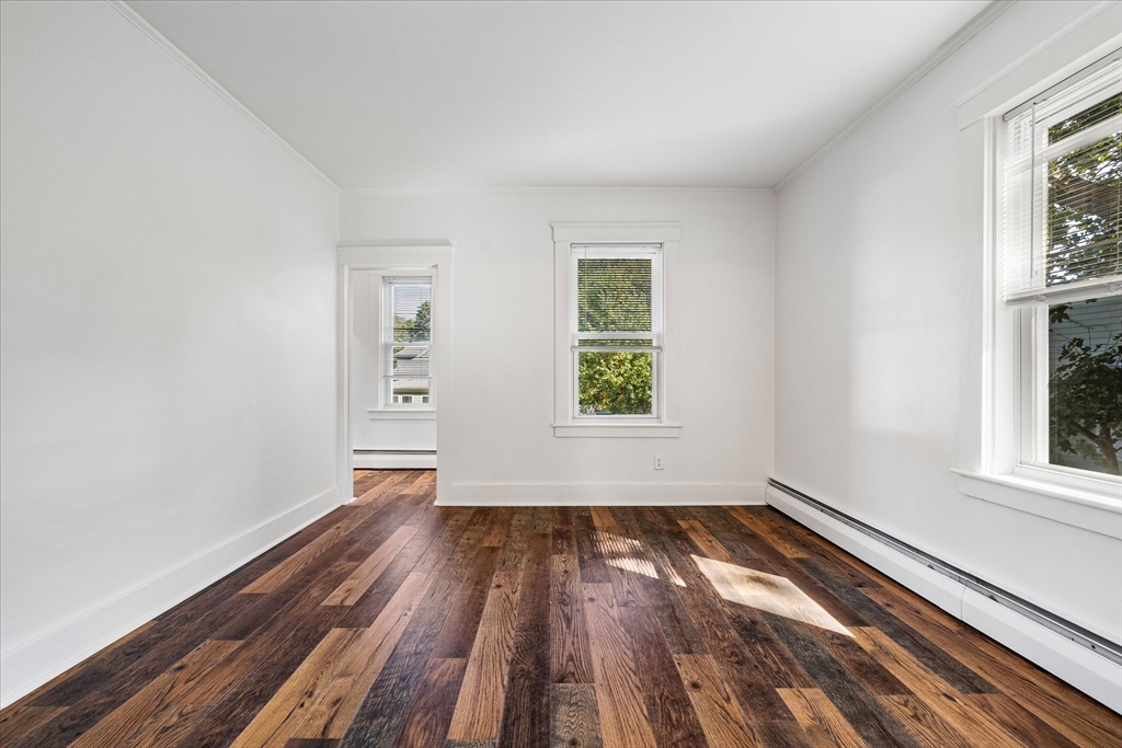 14 Bates Road Gardner, MA 01440 - Photo 6 of 31