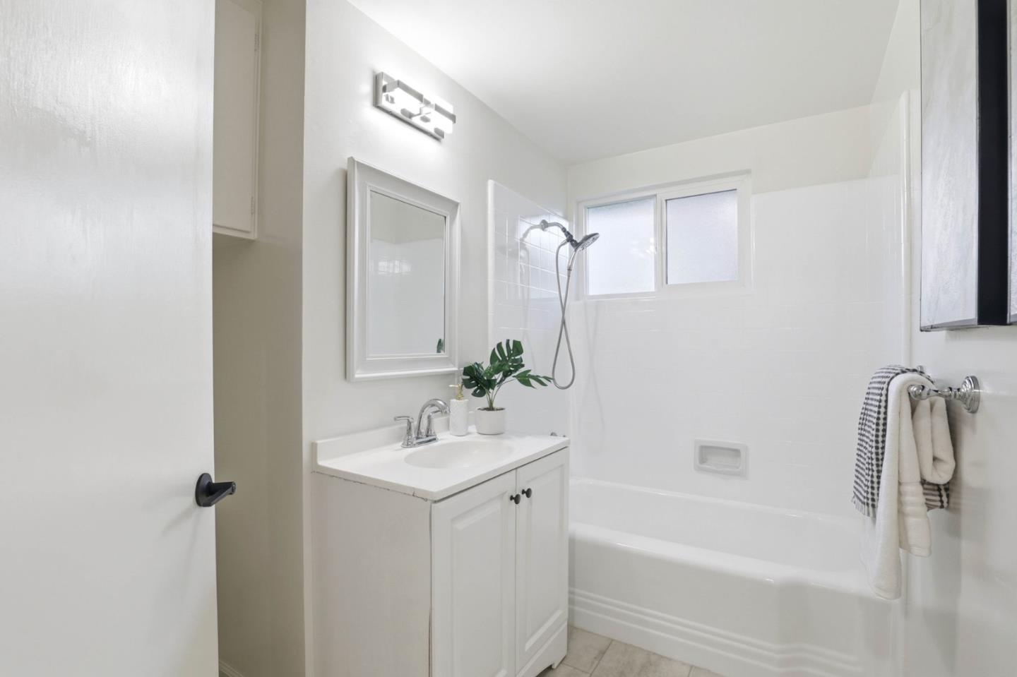 841 Nectarine Avenue Sunnyvale, CA 94087 - Photo 24 of 32