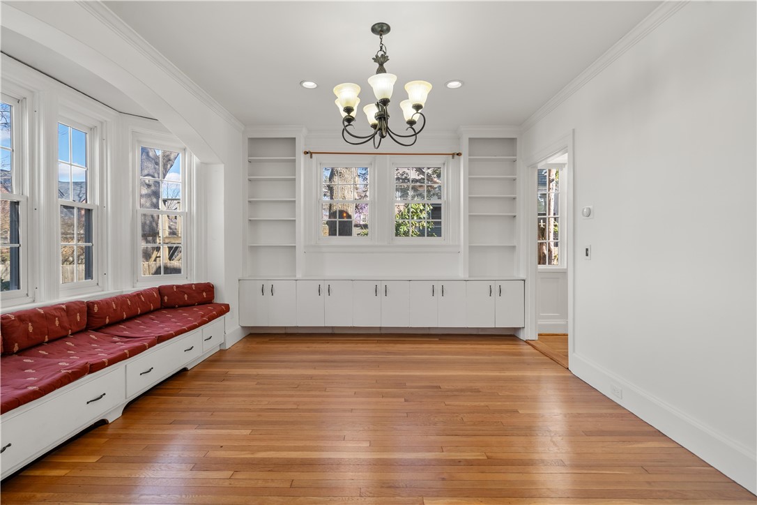 21 Dexterdale Road Providence, RI 02906 - Photo 13 of 39 Dining Room
